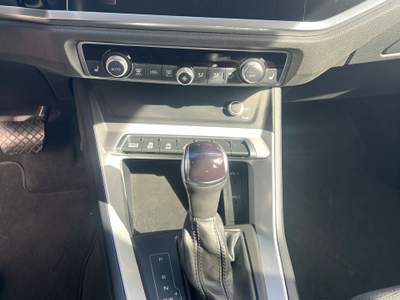 Audi Q3 SPB 45 TFSI e S tronic line edition Nero usata San Gregorio di Catania