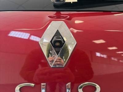 Renault Clio CLIO BENZINA GPL DI SERIE Rosso usata Giugliano in Campania