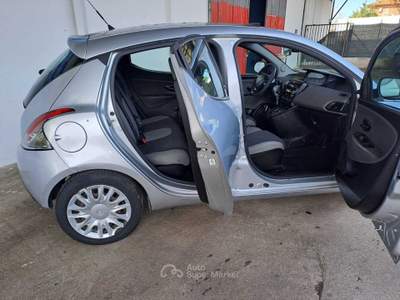 Lancia Ypsilon AUTO BEN TENUTA Grigio usata Latina