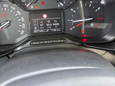 Citroen Berlingo Citroen Berlingo 1.5 Diesel 3a Seria Blue HDi Combi Feel Grigio usata Pozzuoli