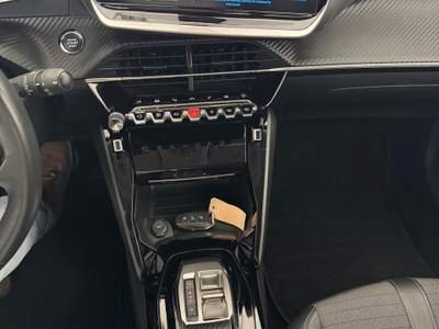 Peugeot 2008 S&S EAT8 Allure Pack Grigio usata MOLFETTA
