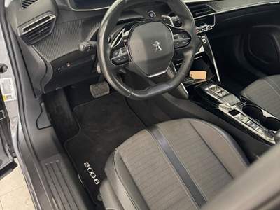 Peugeot 2008 S&S EAT8 Allure Pack Grigio usata MOLFETTA