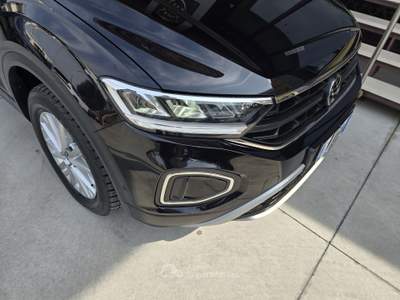 Volkswagen T-Roc SCR 150 CV DSG Style Nero usata Brusciano