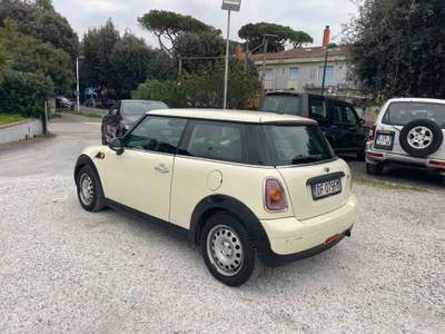 MINI 1.5 Cooper D Hype 5 ONE - CHILLI Beige usata Massa