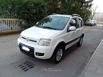 Fiat Panda 1.3 mjt 16v Climbing 4x4 *UNICO PROPRIETARIO* Bianco usata Canelli