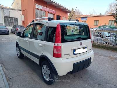 Fiat Panda 1.3 mjt 16v Climbing 4x4 *UNICO PROPRIETARIO* Bianco usata Canelli