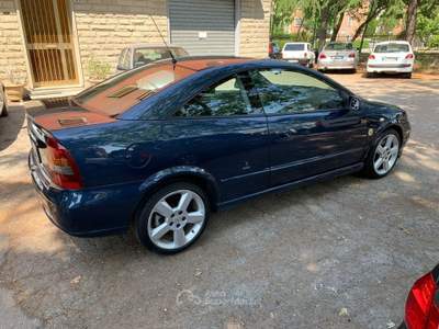 Opel Astra Coupé 2.0i Turbo 16V cat Blu/Azzurro usata Ozzano dell'Emilia