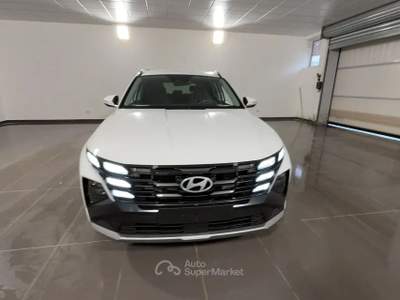 Hyundai Tucson HYUND TUCSON 1.6 CRDI 48V BUSINESS 2WD DCT Tucson 1.6 crdi 48V Business 2wd dct Bianco usata Roma