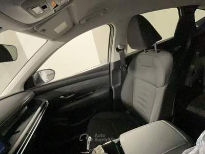 Hyundai Tucson HYUND TUCSON 1.6 CRDI 48V BUSINESS 2WD DCT Tucson 1.6 crdi 48V Business 2wd dct Bianco usata Roma
