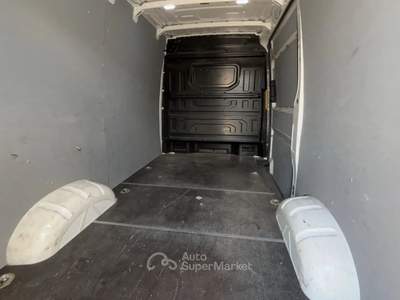 Volkswagen Crafter VOLKS E-CRAFTER 35 136CV L3H3 e-crafter 35 136cv L3H3 Bianco usata Roma