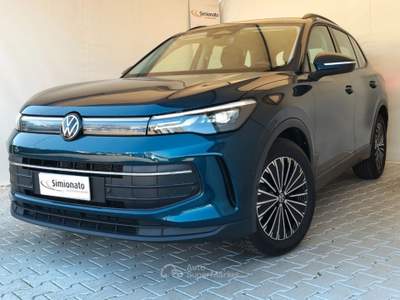 Volkswagen Tiguan 2.0 TDI 150 CV DSG Life Blu/Azzurro usata Resana