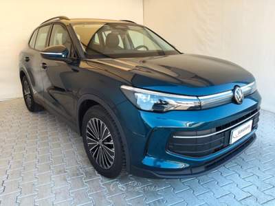 Volkswagen Tiguan 2.0 TDI 150 CV DSG Life Blu/Azzurro usata Resana