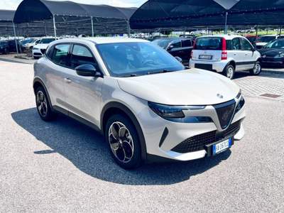 Alfa Romeo Junior 156 CV BEV Bianco usata Pieve di Soligo