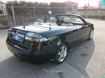 Saab 9-3 Cabriolet 1.9 TiD 16V DPF Vector Nero usata Fossano
