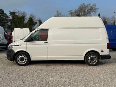 Volkswagen Transporter 4MOTION 150CV P.L T.A Bianco usata Altedo