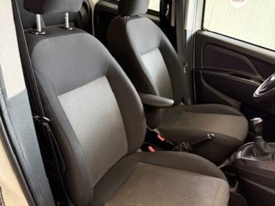 Fiat Doblò FIAT DOBLO' 1.3 DIESEL 95CV AUTOCARRO N1 Bianco usata Giugliano in Campania