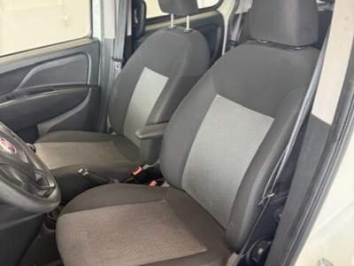 Fiat Doblò FIAT DOBLO' 1.3 DIESEL 95CV AUTOCARRO N1 Bianco usata Giugliano in Campania