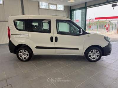 Fiat Doblò FIAT DOBLO' 1.3 DIESEL 95CV AUTOCARRO N1 Bianco usata Giugliano in Campania