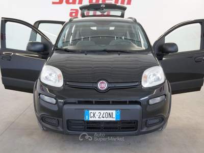 Fiat Panda 1.0 FireFly S&S Hybrid City Life Nero usata San Vito dei Normanni