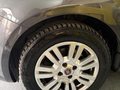 Fiat Punto II S&S 95 CV 5 porte Street usata Gualdo Tadino