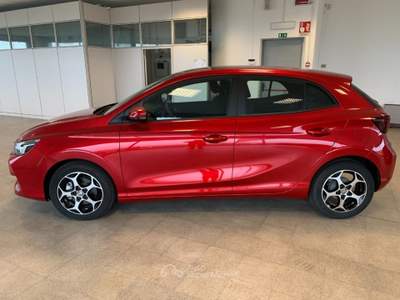 MG3 1.5 benzina 115cv COMFORT KM ZERO, OCCASIONE! Rosso usata Alba
