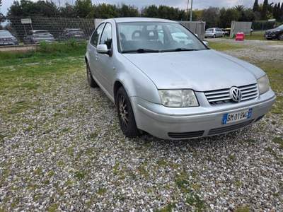 Volkswagen Bora auto destinata agli operatori del settore Grigio usata Cecina