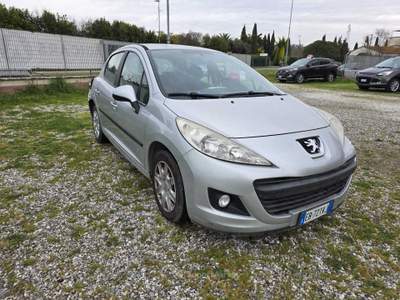 Peugeot 207 auto destinata agli operatori del settore Grigio usata Cecina