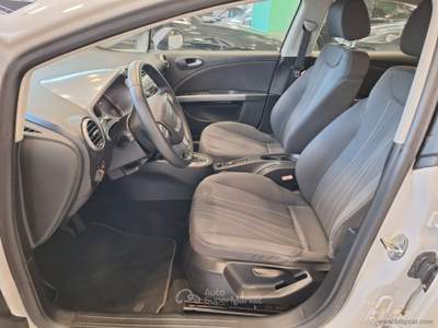 Seat Leon Leon 1.6 TDI CR DSG Style Bianco usata SAN MICHELE SALENTINO