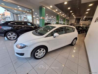 Seat Leon Leon 1.6 TDI CR DSG Style Bianco usata SAN MICHELE SALENTINO