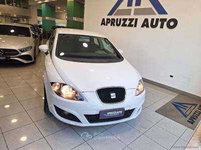 Seat Leon Leon 1.6 TDI CR DSG Style Bianco usata SAN MICHELE SALENTINO