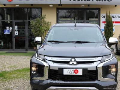 Mitsubishi L200 L200 2.3 D Doub.Cab 4x4 Sup.Sel.P1.Int. Grigio usata Langhirano