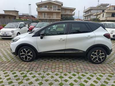 Renault Captur Captur dCi 8V 90 CV EDC S&S Ener. Intens Bianco usata Cimitile