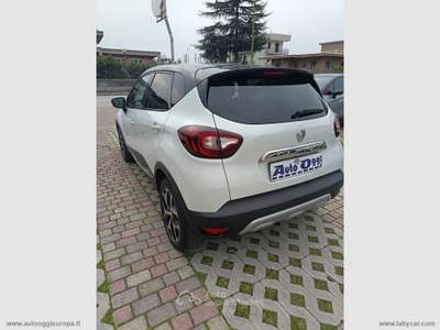 Renault Captur Captur dCi 8V 90 CV EDC S&S Ener. Intens Bianco usata Cimitile