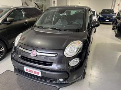 Fiat 500L Living 1.6 Multijet 105 CV Lounge Grigio usata Castellana Grotte