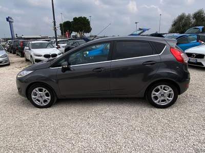 Ford Fiesta 1.0 BENZINA ECO BOOST TITANIUM 100CV NEOPATENTATI UNICO PROPIETARIO Grigio usata Corato