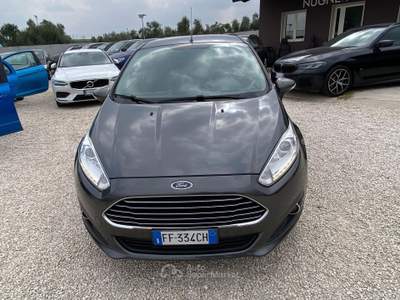 Ford Fiesta 1.0 BENZINA ECO BOOST TITANIUM 100CV NEOPATENTATI UNICO PROPIETARIO Grigio usata Corato