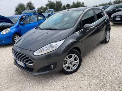 Ford Fiesta 1.0 BENZINA ECO BOOST TITANIUM 100CV NEOPATENTATI UNICO PROPIETARIO Grigio usata Corato