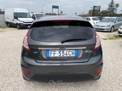 Ford Fiesta 1.0 BENZINA ECO BOOST TITANIUM 100CV NEOPATENTATI UNICO PROPIETARIO Grigio usata Corato