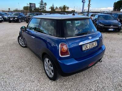 MINI 1.5 Cooper D Hype 5 1.4 16V One NEOPATENTATI BENZINA UNICO PROPIETARIO Blu/Azzurro usata Corato