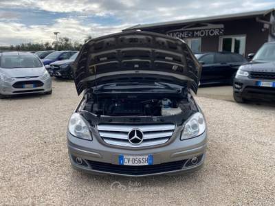 Mercedes-Benz Classe B B 180 CDI SPORT DIESEL MANUALE NEOPATENTATI Beige usata Corato