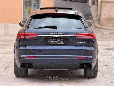 Maserati Grecale 2.0 MHEV 330 CV AWD MODENA TETTO LED Blu/Azzurro usata Santeramo in Colle