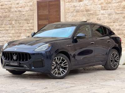 Maserati Grecale 2.0 MHEV 330 CV AWD MODENA TETTO LED Blu/Azzurro usata Santeramo in Colle