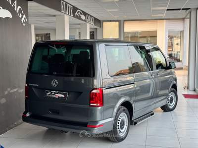 Volkswagen Caravelle 8P 13.000 Grigio usata CARESANABLOT