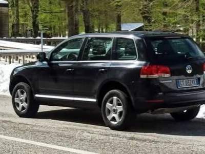 Volkswagen Touareg Tenuta in ottime condizioni Nero usata Alife