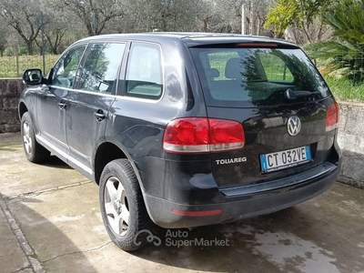 Volkswagen Touareg Tenuta in ottime condizioni Nero usata Alife