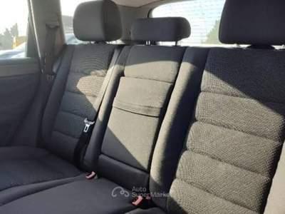 Volkswagen Touareg Tenuta in ottime condizioni Nero usata Alife