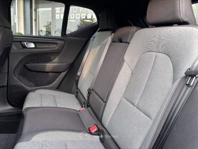 Volvo XC40 Rech Plug-in Hyb Aut Core PREZZO REALE Grigio usata Casalgrande