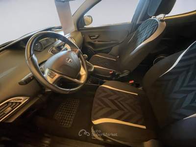 Lancia Ypsilon Ypsilon 1.2 Gold ecochic Gpl 69cv my16 Grigio usata MONOPOLI