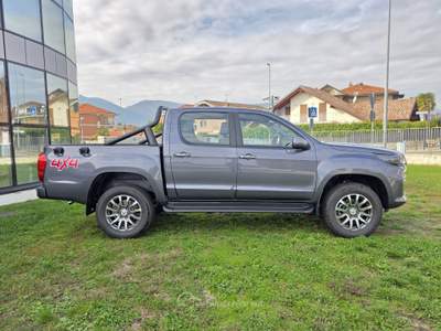 Foton Tunland G7 Tunland G7 2.0 TDI Doppia Cabina 4WD AT8 + IVA Grigio usata Bruino