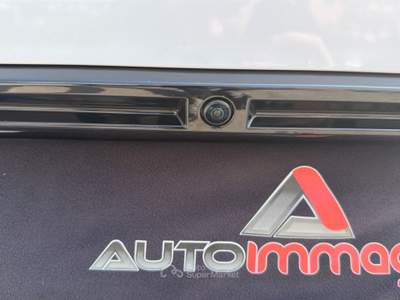 Peugeot 2008 Hybrid 145cv e-DCS6 GT auto Bianco usata Cercola
